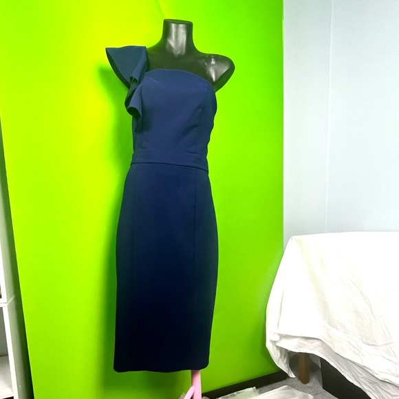 Review one shoulder semi-formal dress in royal blue. Size 12 - Picture 9 of 10